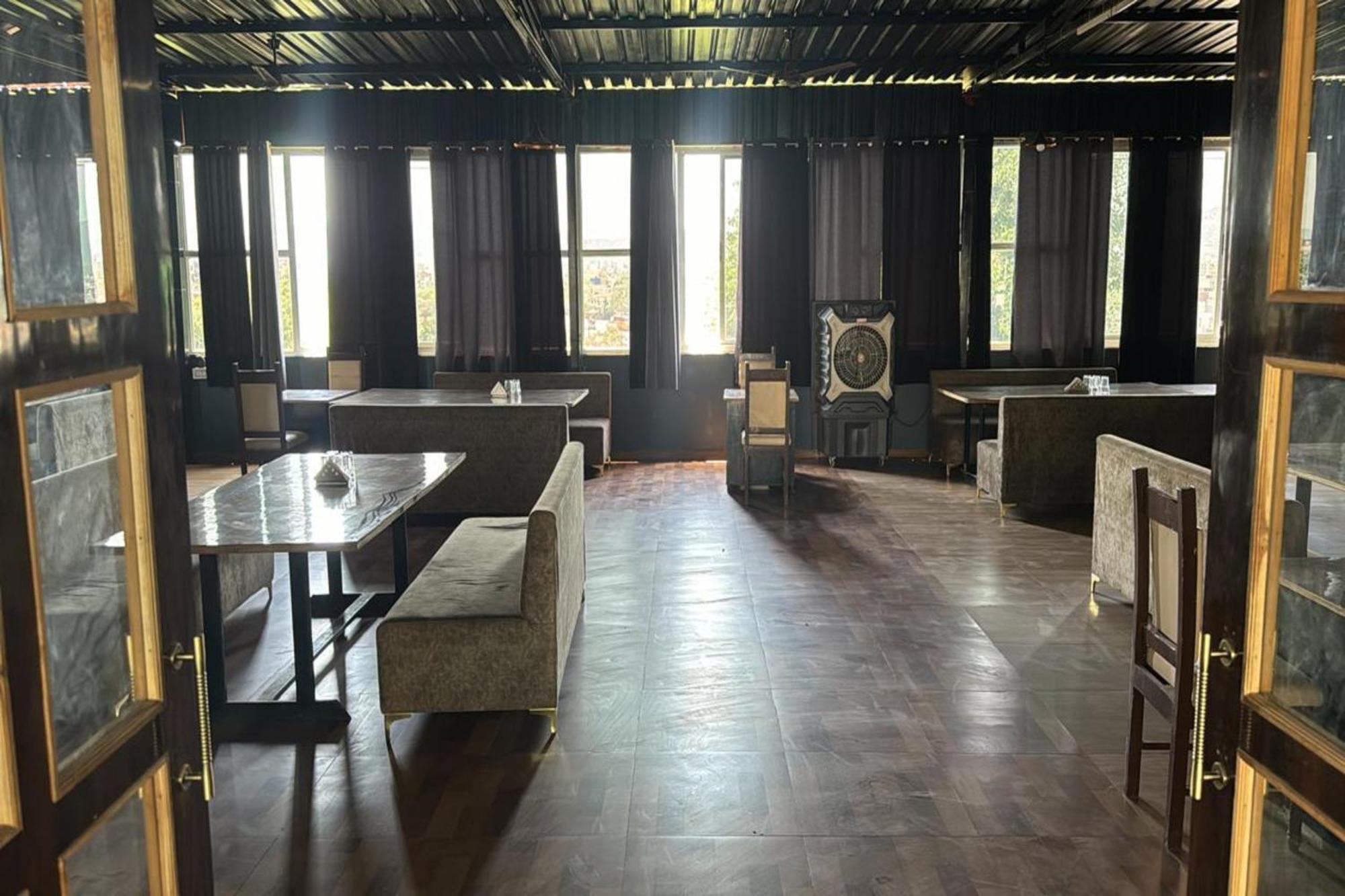 Hotel Eagle Inn أُودايبور المظهر الخارجي الصورة