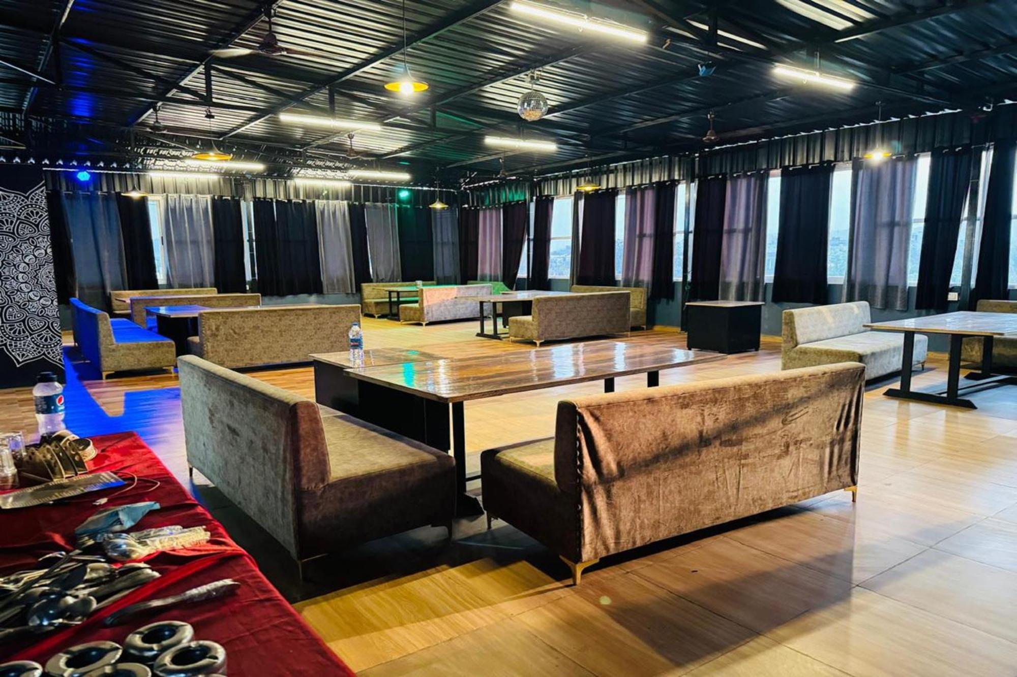Hotel Eagle Inn أُودايبور المظهر الخارجي الصورة